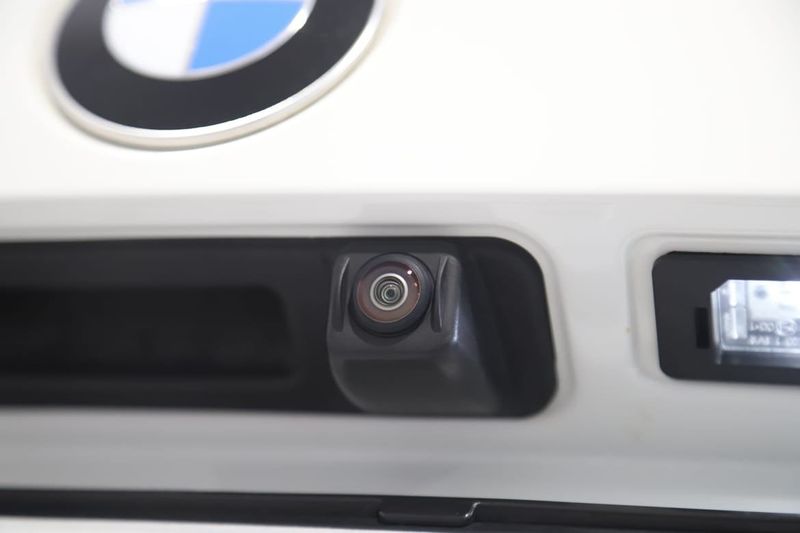 BMW 330 bild 10
