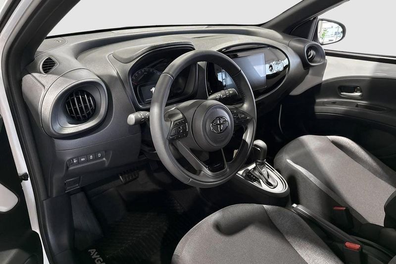 Toyota Aygo X bild 7