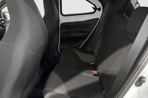 Toyota Aygo X bild 8