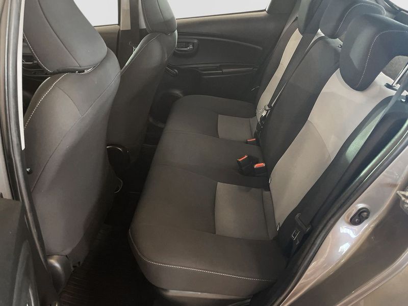 Toyota Yaris bild 8