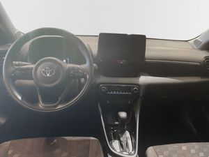 Toyota Yaris bild 8
