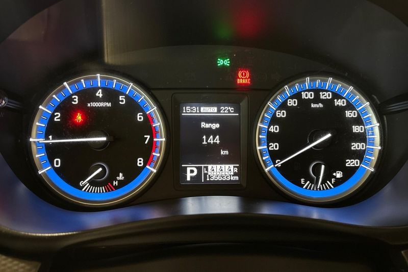 Suzuki S-CROSS bild 13