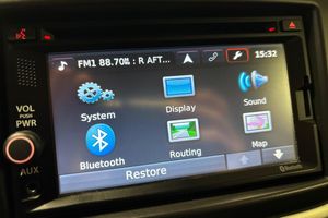 Suzuki S-CROSS bild 17