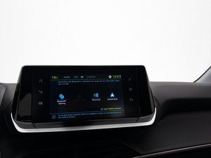 Peugeot e-208 bild 22