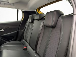 Peugeot e-208 bild 15