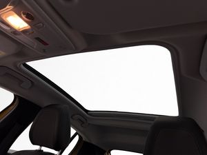 Peugeot e-208 bild 11