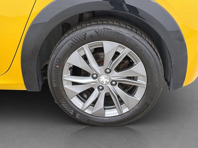 Peugeot e-208 bild 31