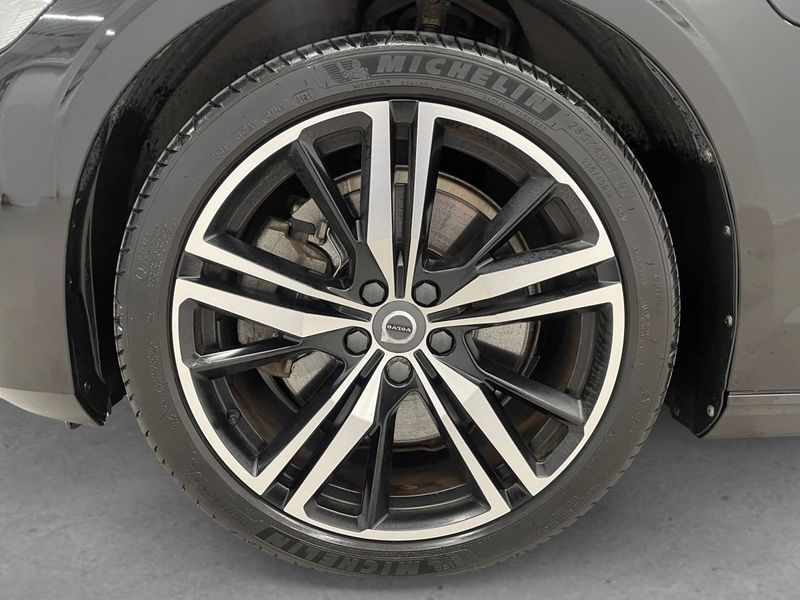Volvo S60 bild 8
