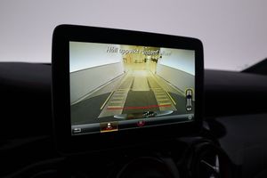 Mercedes CLA45 AMG bild 21