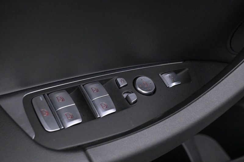 BMW iX3 bild 8