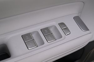 Polestar 4 bild 12