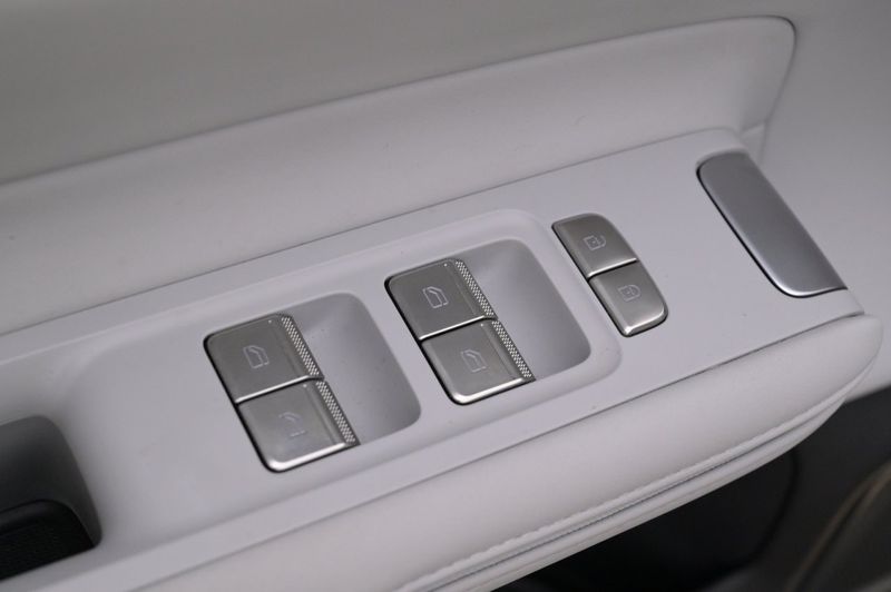 Polestar 4 bild 12