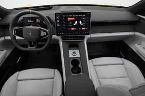 Polestar 4 bild 6