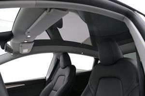 Tesla Model Y bild 21