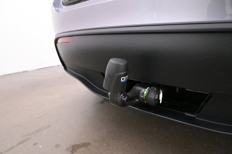 Tesla Model Y bild 25