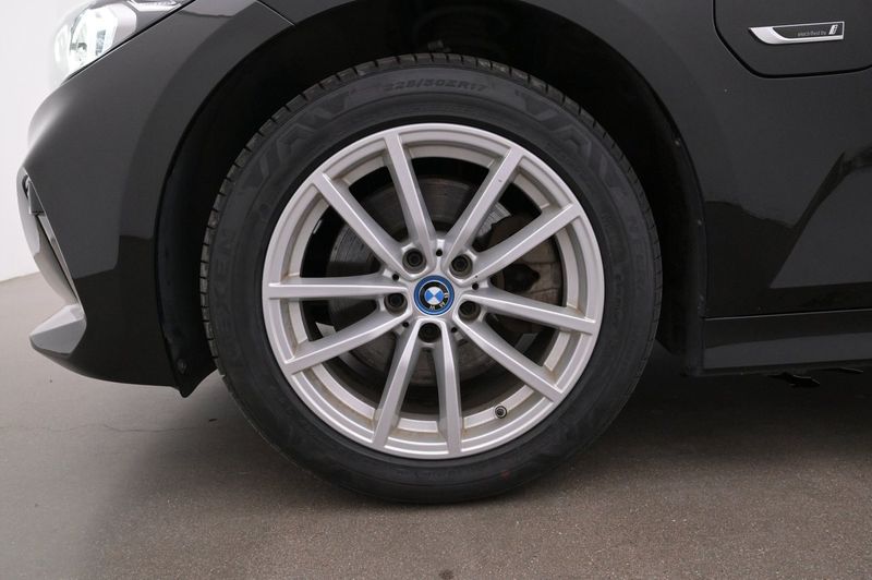 BMW 330 bild 27