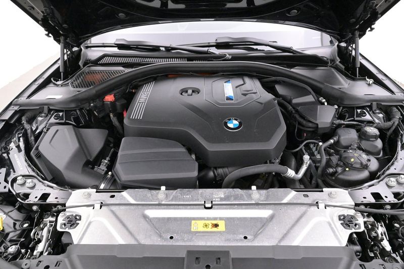 BMW 330 bild 26