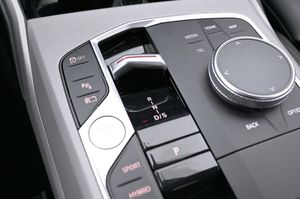 BMW 330 bild 19