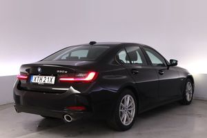 BMW 330 bild 5