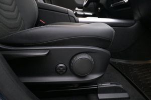 Mercedes EQA300 bild 16