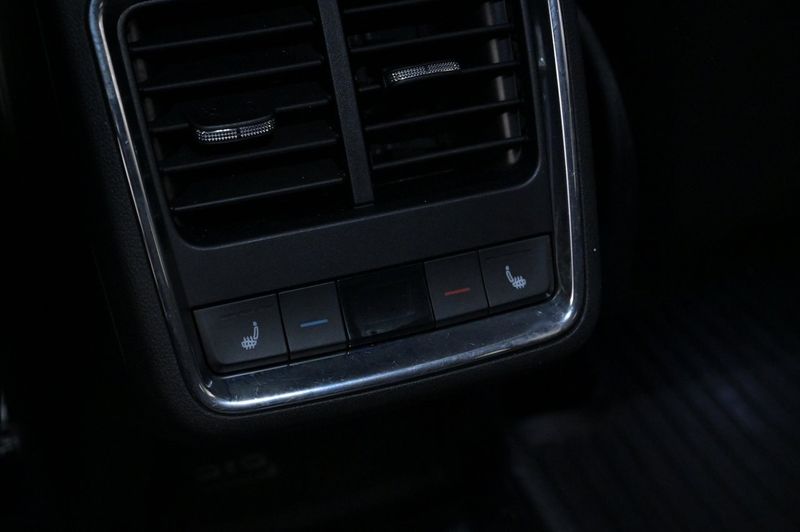 Skoda Enyaq bild 21
