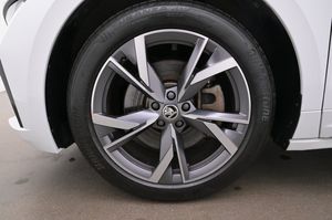 Skoda Enyaq bild 27