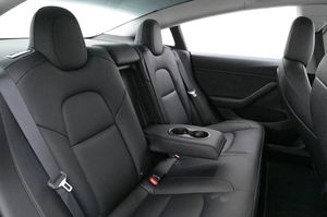 Tesla Model 3 bild 21