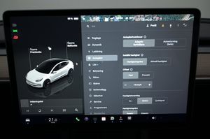 Tesla Model 3 bild 11