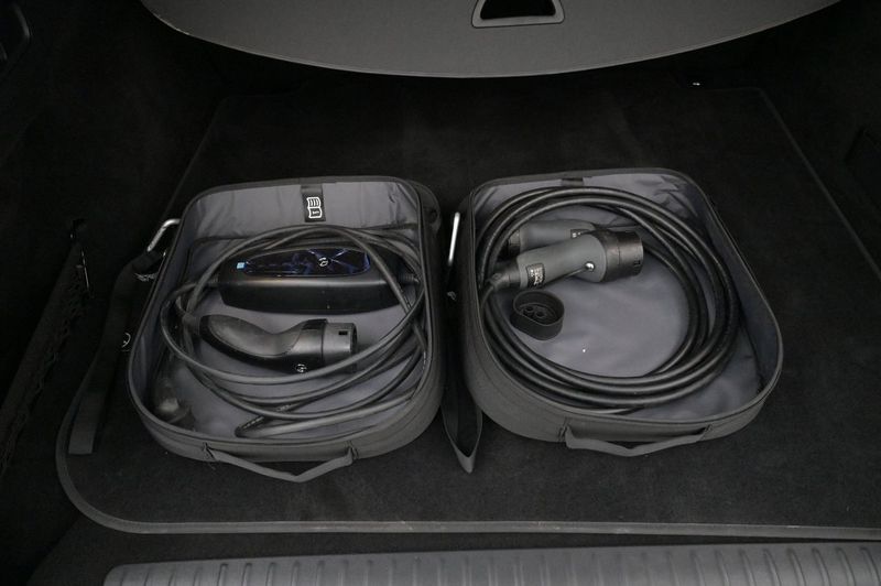 Mercedes E300 bild 24