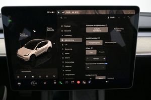 Tesla Model Y bild 11
