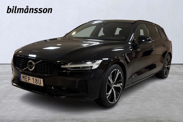 Volvo V60 T6 Plus Dark Edition - 2025