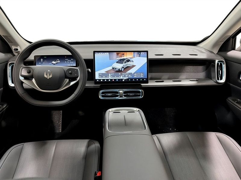 Leapmotor B10 bild 2