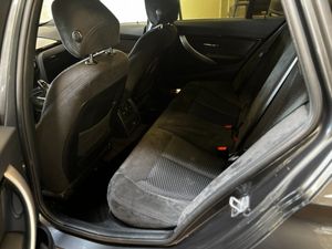 BMW 330 bild 6