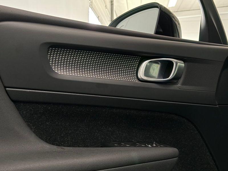 Volvo XC40 bild 8