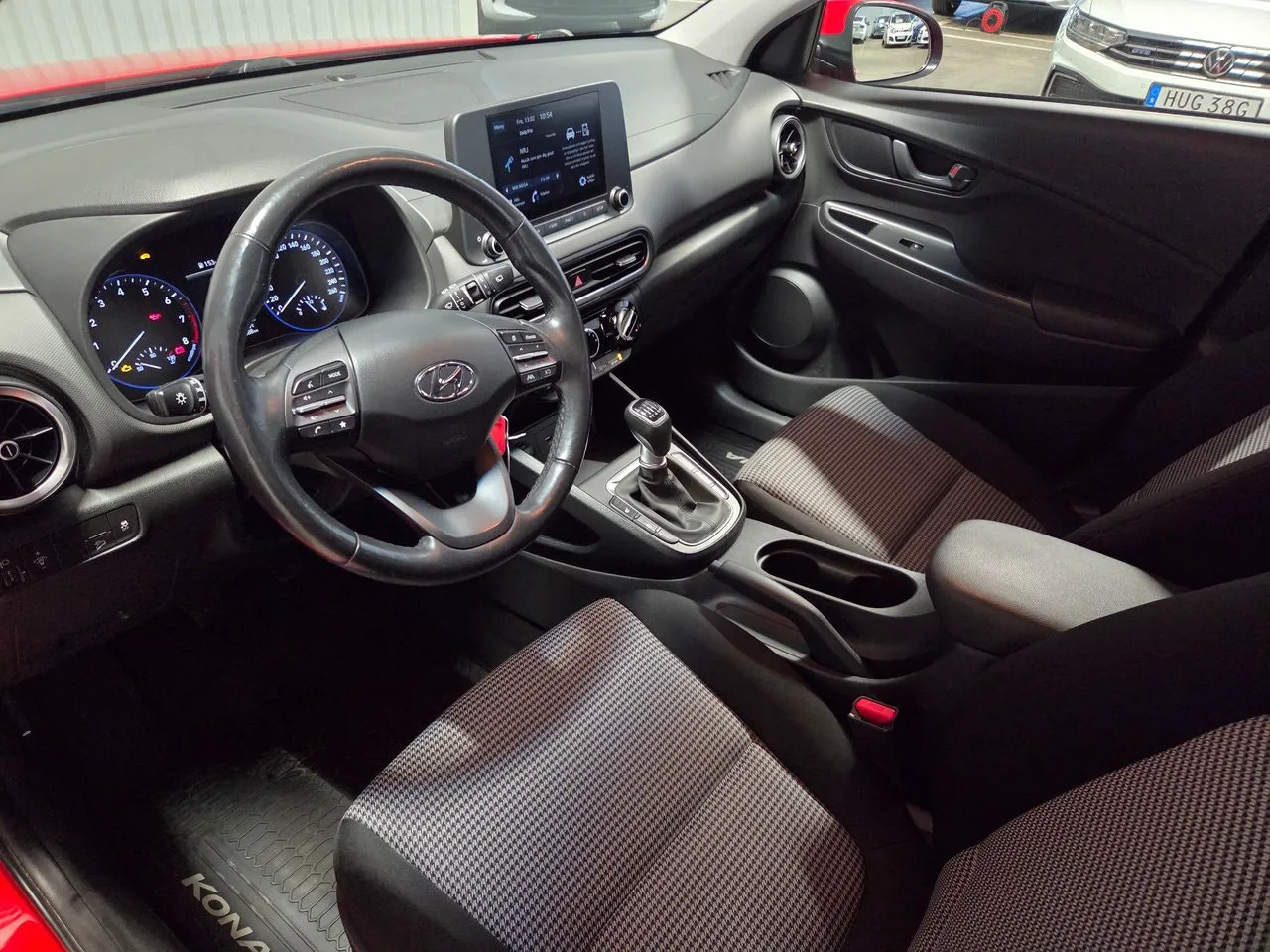 Vehicle image 7