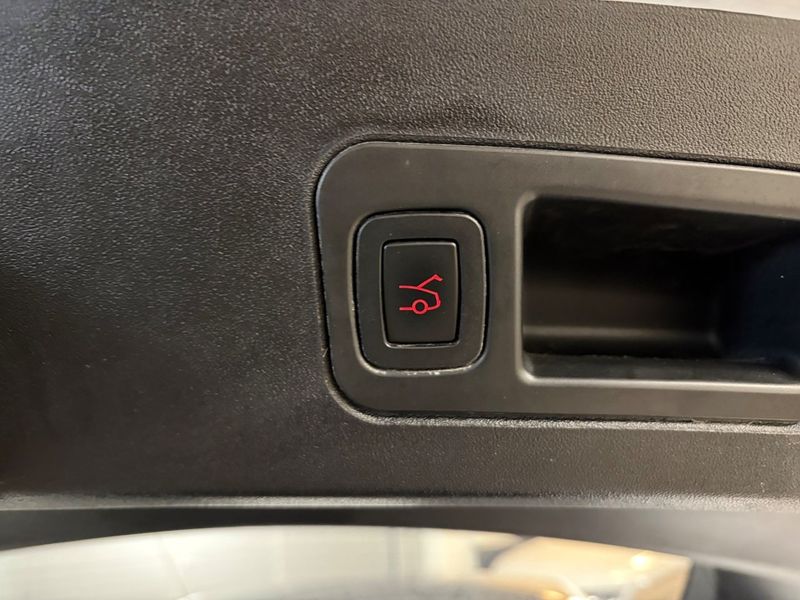 Tesla Model S bild 12