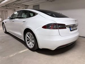 Tesla Model S bild 3