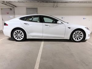 Tesla Model S bild 6