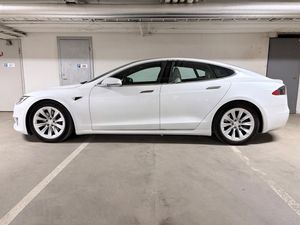 Tesla Model S bild 2