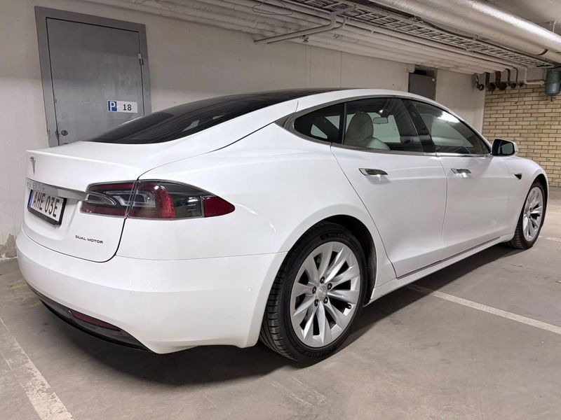 Tesla Model S bild 5