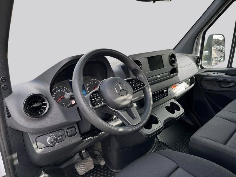 Mercedes Sprinter bild 8