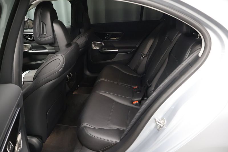 Mercedes C300 bild 12