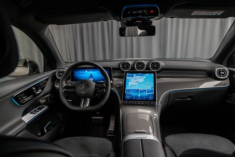Mercedes GLC300 bild 3