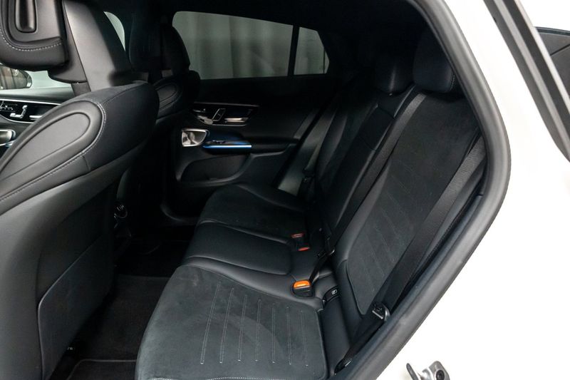 Mercedes GLC300 bild 9