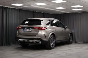 Mercedes GLC300 bild 2