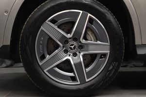 Mercedes GLC300 bild 6