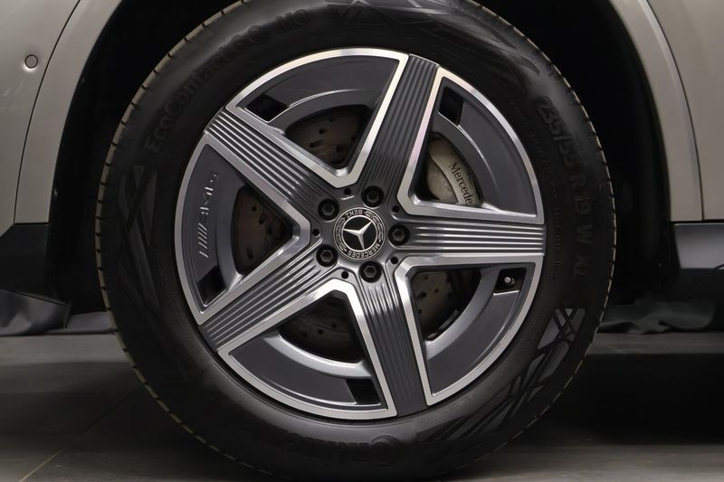 Mercedes GLC300 bild 6