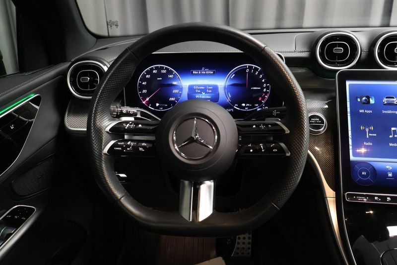 Mercedes GLC300 bild 16