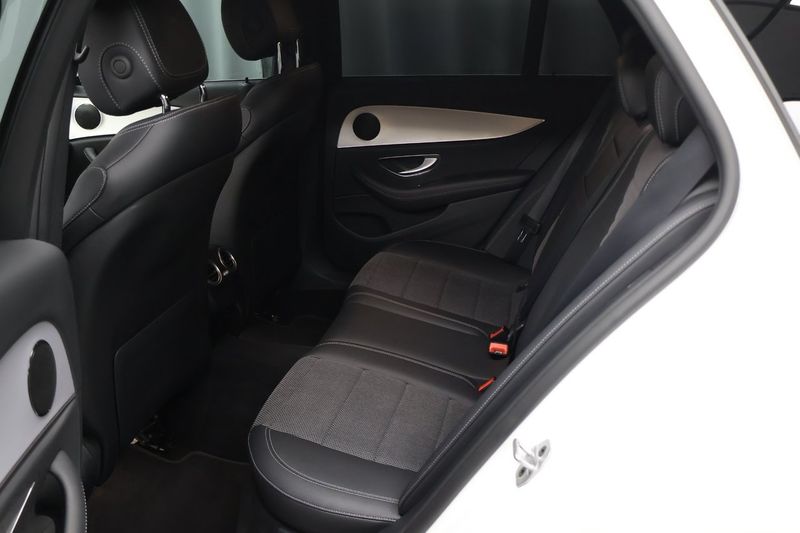 Mercedes E300 bild 11