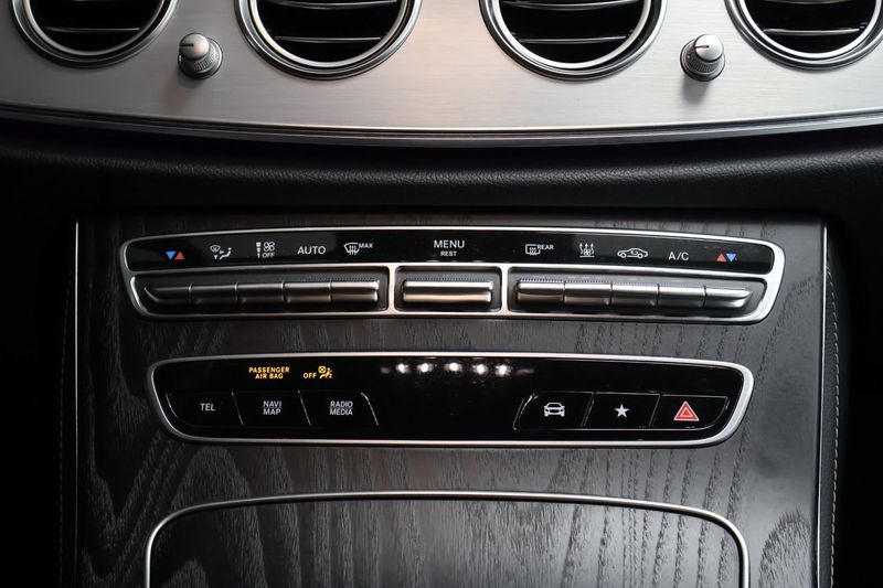 Mercedes E300 bild 21